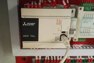 Mitsubishi PLC control